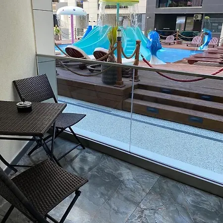 Appartement Building Stefan Mamaia Nord